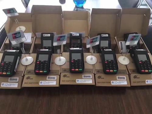 银联商务旗下pos机(银联商务pos机打印纸怎么装)