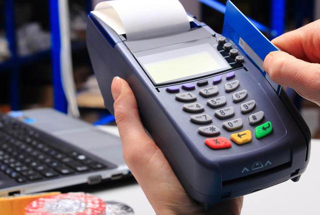 pos机押金版和非版的区别